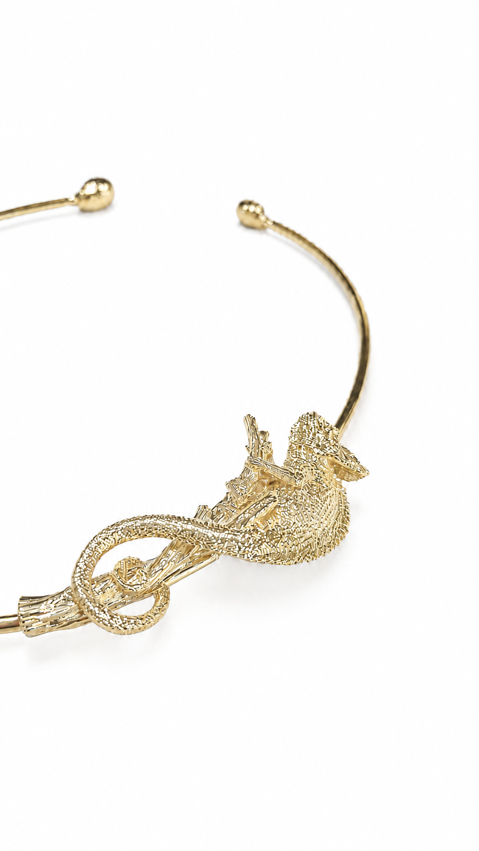 Collier in bronzo con camaleonte